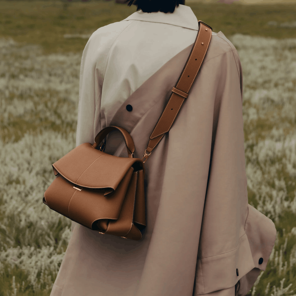 Elegant Leather Top Handle Bag